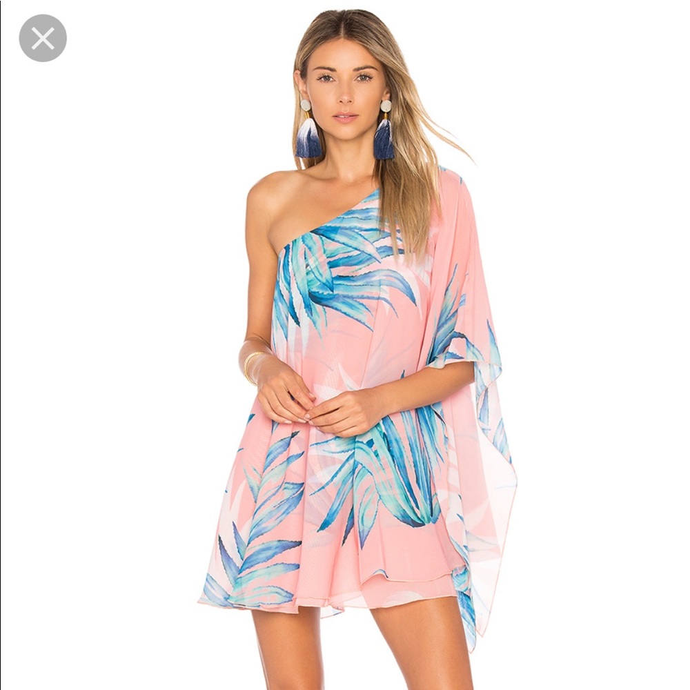 Showmeyourmumu one shoulder dress!